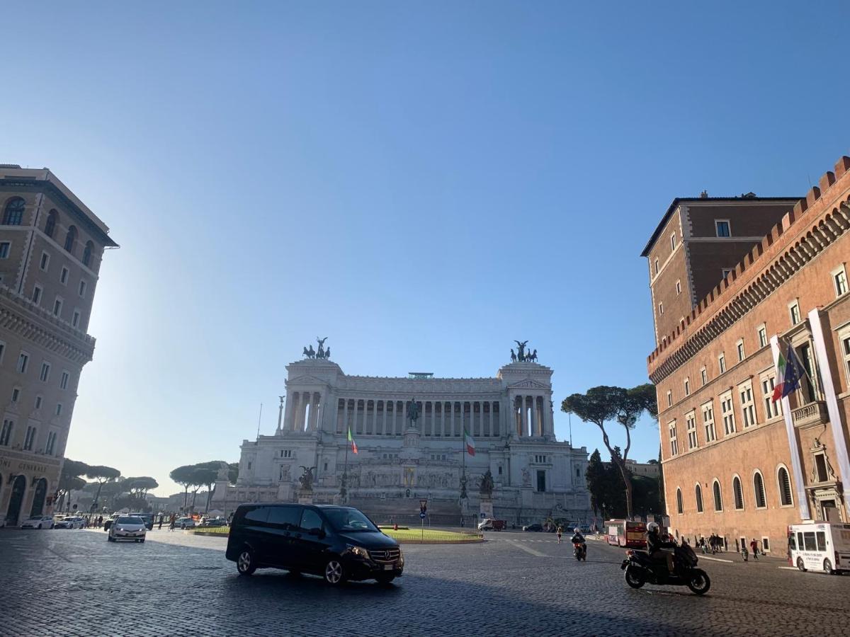 Appartamento Nel Centro Storico. Rom Exterior foto